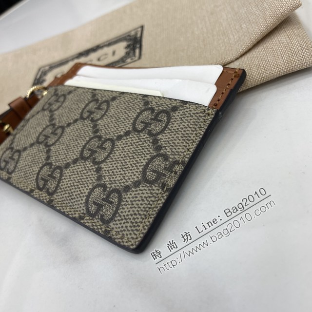 Gucci專櫃古馳最新款Emblem系列飾包帶卡片夾零錢包 jh2416型號：819121